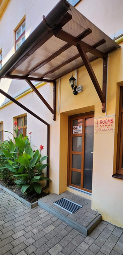 Others 5, 4Rooms Central Sibiu, Sibiu