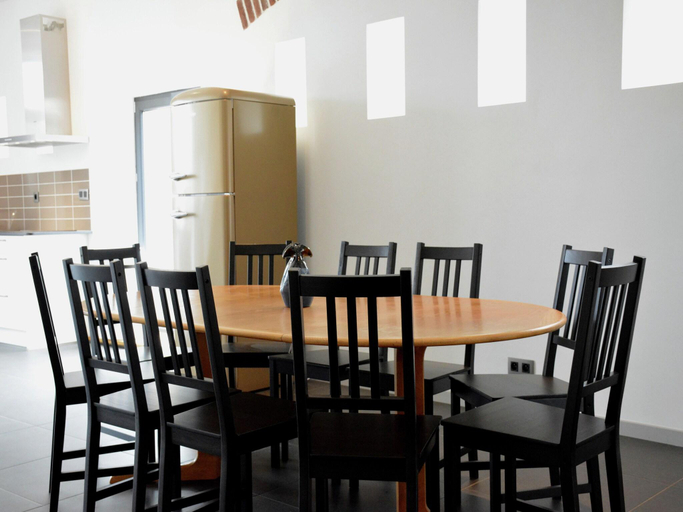 Others 4, Farmhouse Retreat, Fernelmont, Namur
