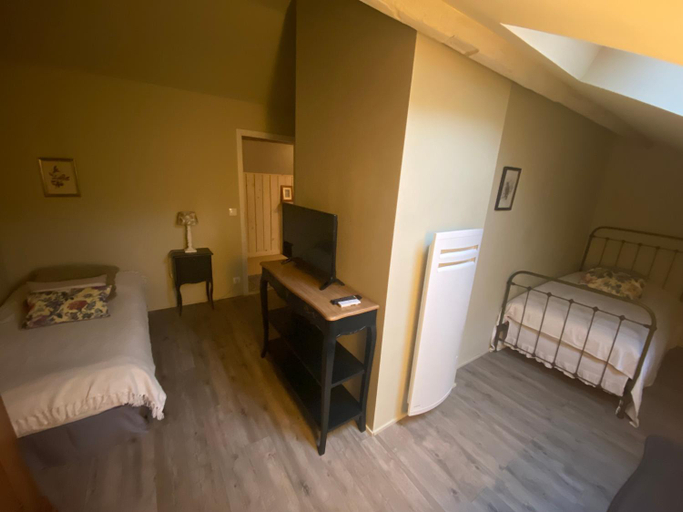 Bedroom 2, la grange aux oiseaux, Meurthe-et-Moselle