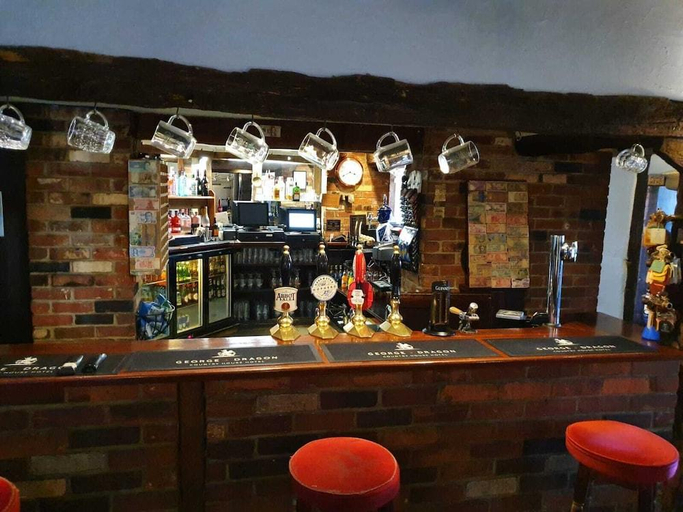 Food & Drinks 4, George & Dragon Country Pub & Hotel Wolverton Townsend, Hampshire