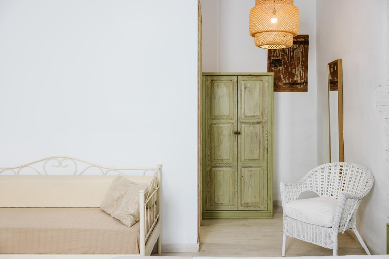 Bedroom 2, OttoH Charm Stay, Valencia