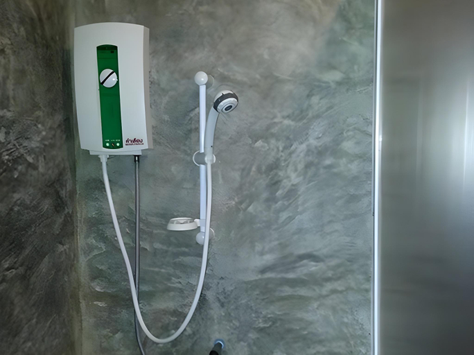 Bathroom 2, Dusai Tara Resort, Mae Rim
