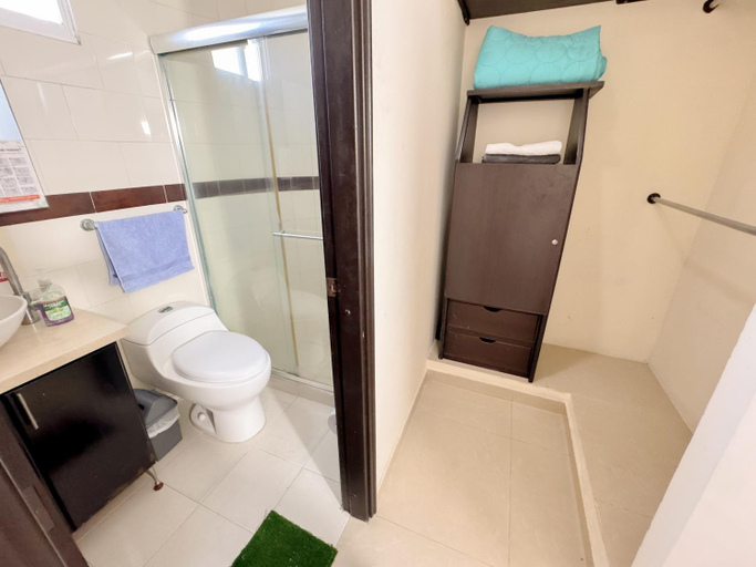 Bathroom 4, Apartamentos Brisa Rodadero con piscina - by Bedviajes, Santa Marta (Dist. Esp.)