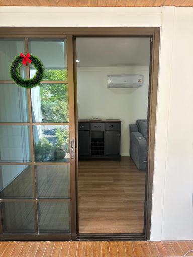 Entrance, The Aura Pranburi, Pran Buri