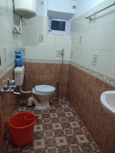 Bathroom, Dal Point View, Srinagar