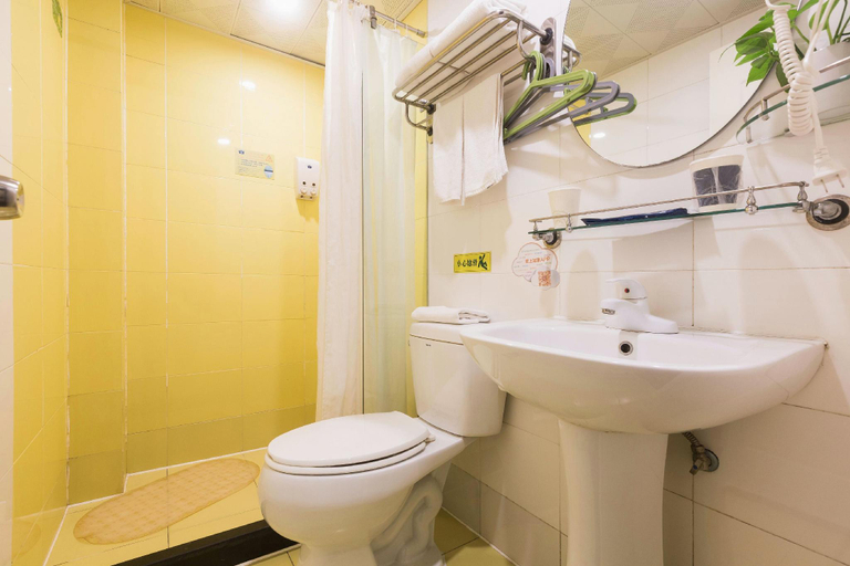 Bathroom 3, Home Inn Hangzhou West Lake Qingchun Road, Hangzhou