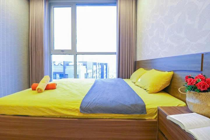 Bedroom 3, Moxy HCMC Aparts - Vinhomes Central Park, Ice Rink, Bình Thạnh