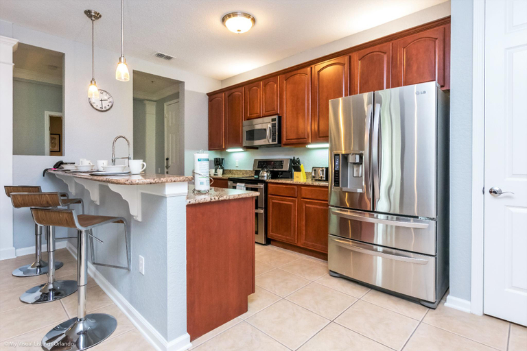 Others 5, Beautiful Condo w/ Private Balcony! Near Universal, Orange
