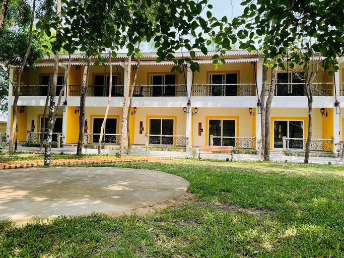 Exterior & Views 1, Aranya Resort, Birbhum