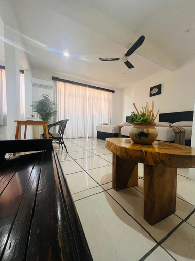 Others 4, Apartment with blacony and sea view, Dist. Pochutla