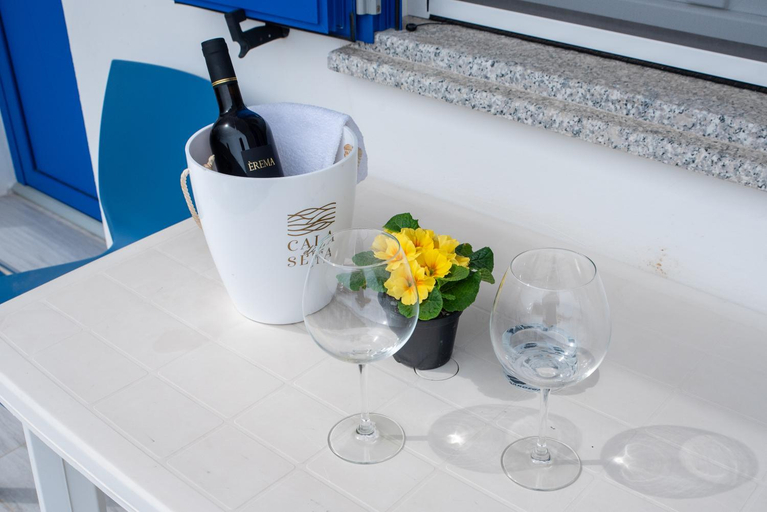 Food & Drinks, Bed & Blu, Nuoro
