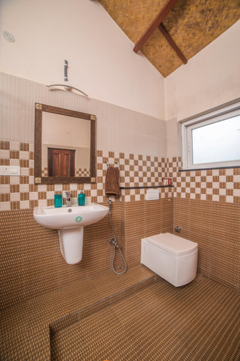 Bathroom 4, Onella, The Nilgiris