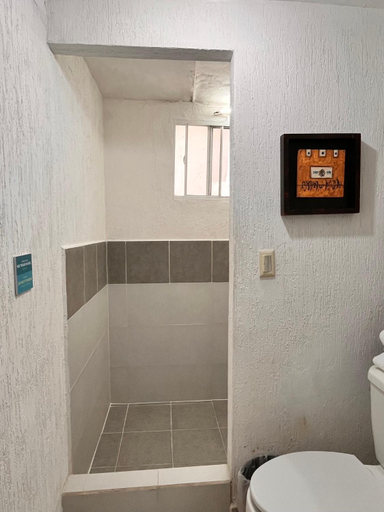Bathroom 2, Casa Playa Hermosa, Isla Mujeres