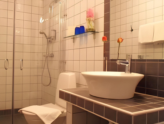 Bathroom 3, Hotell Lacko, Lidköping