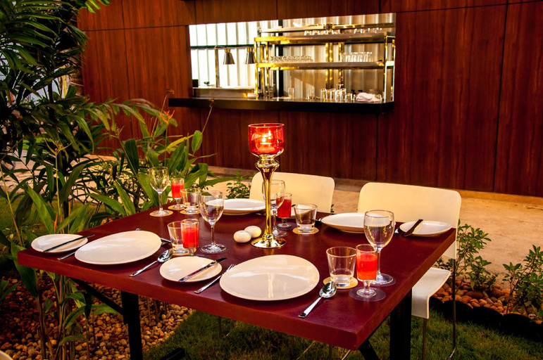 Food & Drinks, UDS COCO Hotels and Resorts, Tiruppur