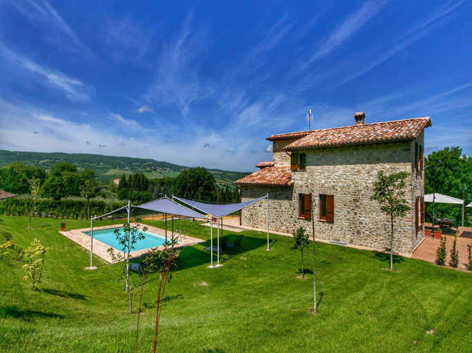 Others 3, Umbrian Escape to Villa, Perugia