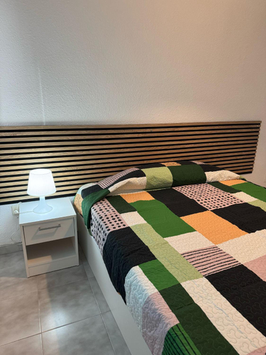 Bedroom 3, Hostal Vaticano, Zaragoza