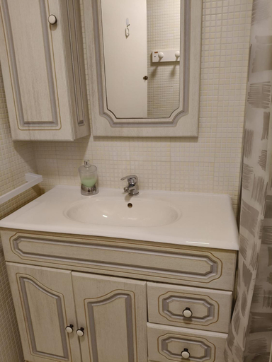 Bathroom 3, VILLA ANNAMARIA, Pescara