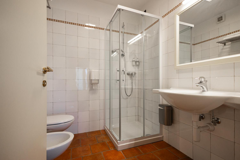 Bathroom 4, Agriturismo Mulino Delle Tolle, Udine
