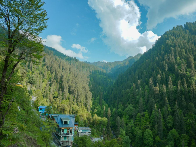 Others 5, Venky's place, Kullu