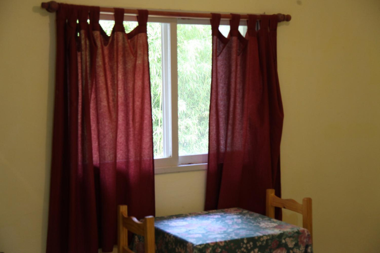 Bedroom, Hospedaje Los quebrachos, Punilla