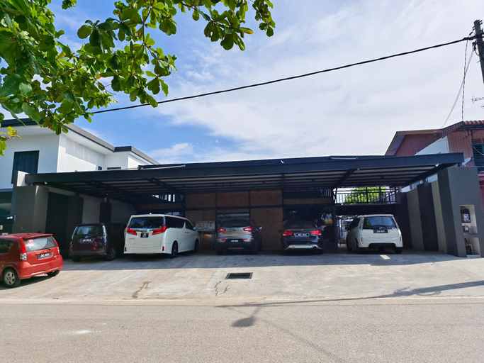 Exterior & Views 2, Bakri Homestay, Muar
