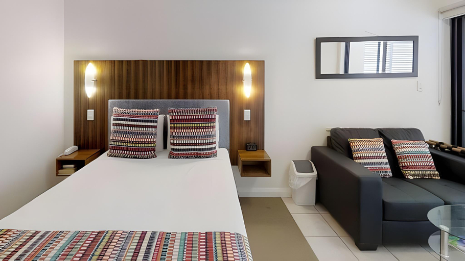 Bedroom 3, Silkari The Pavilions Port Douglas, Douglas