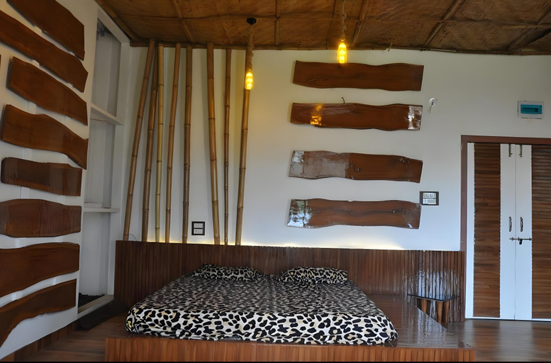 Bedroom 2, Leopard Farmhouse , Indore