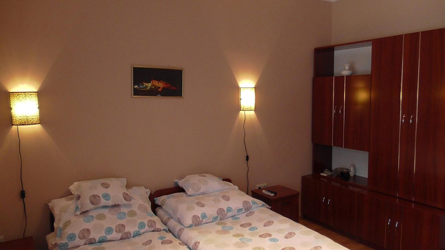 Bedroom 3, Pilota Panzio, Szeged