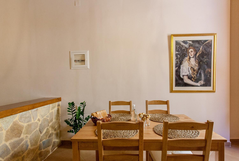 Others 4, Pleiades Apartments, Crete
