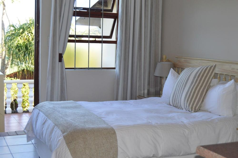 Bedroom 2, Zuider Zee Guest House, iLembe