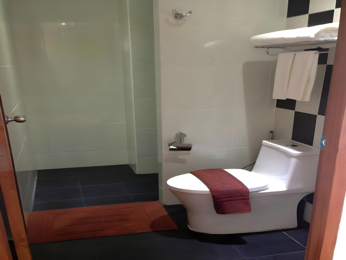 Bathroom 4, Bukinn Hotel, Phuket Island