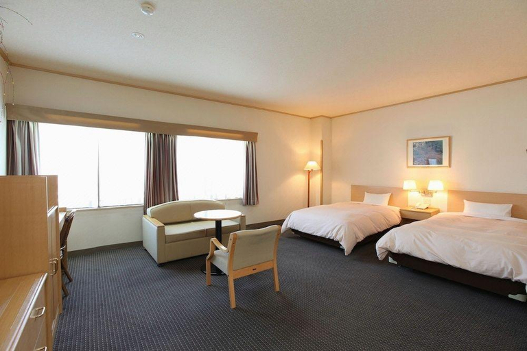 Bedroom 3, Shigisan Kanko Hotel, Sangō
