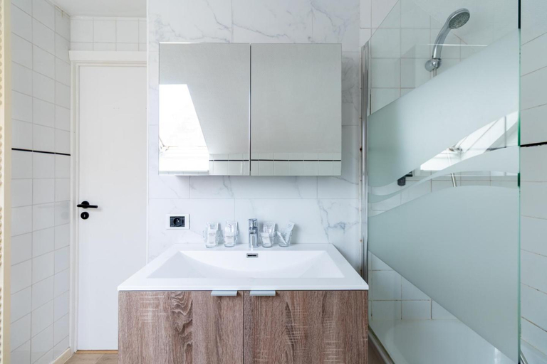 Bathroom 4, Hotel Montovani, West-Vlaanderen