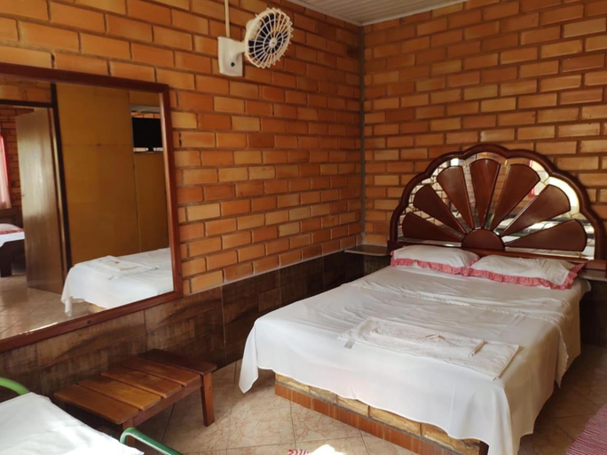 Bedroom 2, pousada balneario cachoeira do moinho, Belo Vale