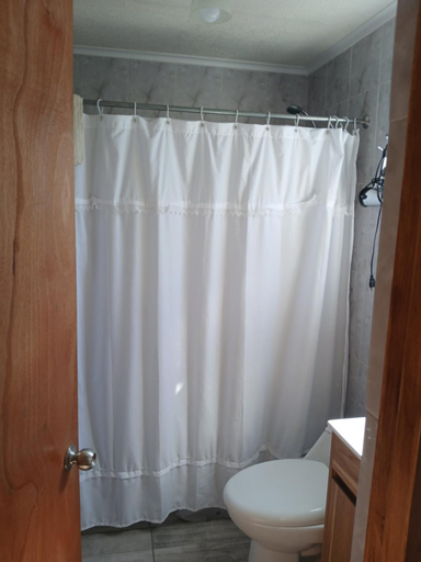 Bathroom 3, Cabanas Stommeln, Limarí