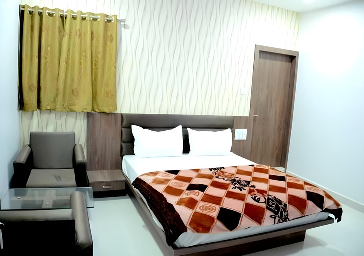Bedroom 1, Hotel Naman Palace, Ujjain