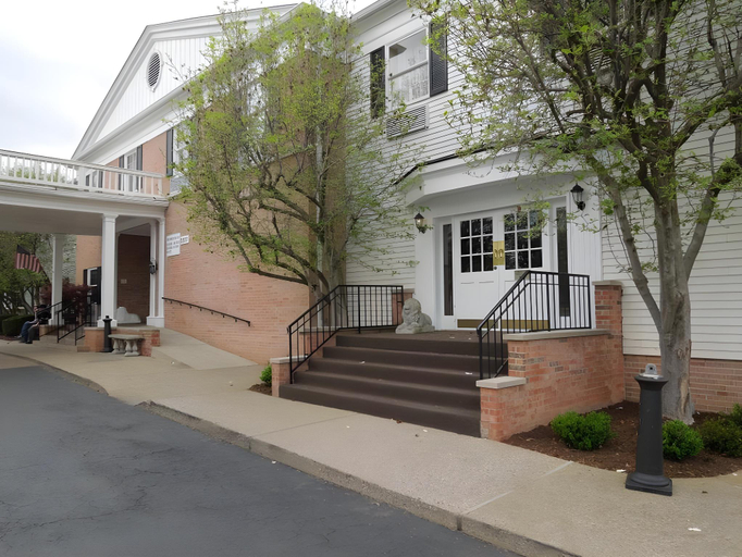 Others 5, Breckinridge Inn, Jefferson