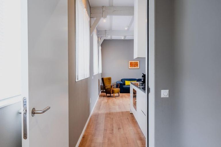 Others 5, Apartments De Hallen, Amsterdam
