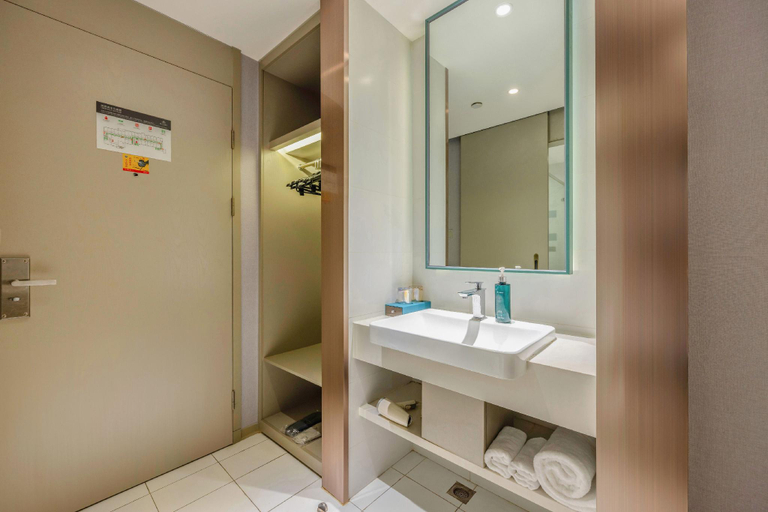 Bathroom 4, Magnotel Ningbo Beilun Yintai City Xindalu, Ningbo