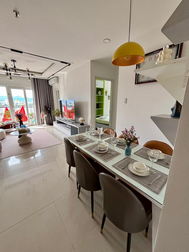 Food & Drinks, Penthouse Monarchy Apartment, Da Nang