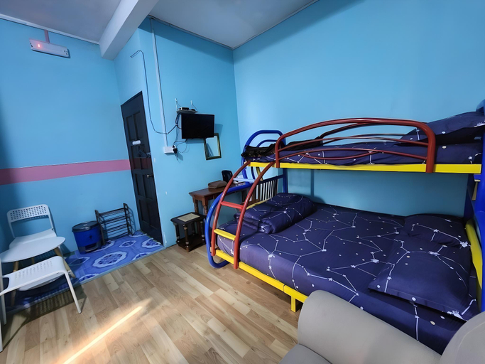 Bedroom 4, Kupi-kupi and Stay, Ranau