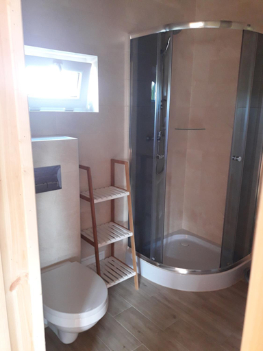 Bathroom 2, USTECKA OSADA II Ustka, Słupsk