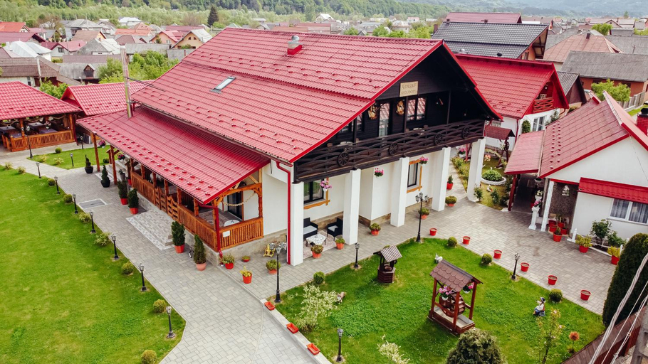 Others 4, Casa Alexandru – Locul in care te simti acasa, Viseu De Jos