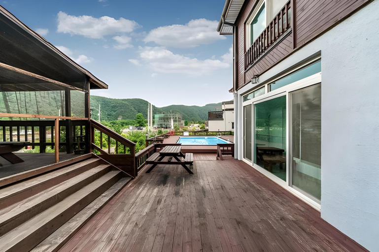 Others 2, hongcheon teul pension, Chuncheon