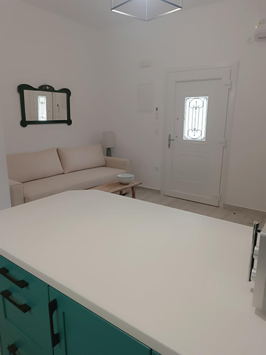 Others 4, Klimis apartments, South Aegean