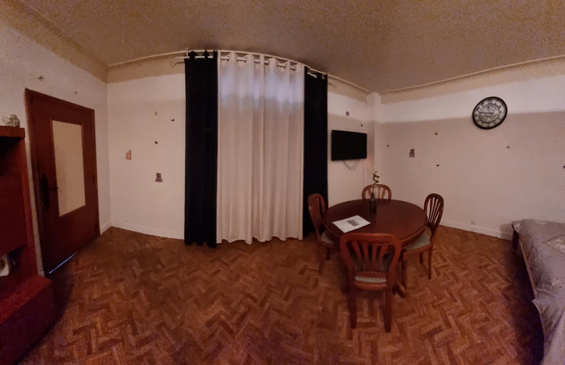 Others 3, Appartement complet dans maison d'hote, Tarn
