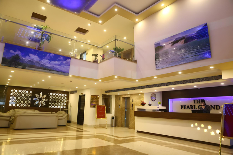 Public Area, The Pearl Grand Hotel, Dehradun