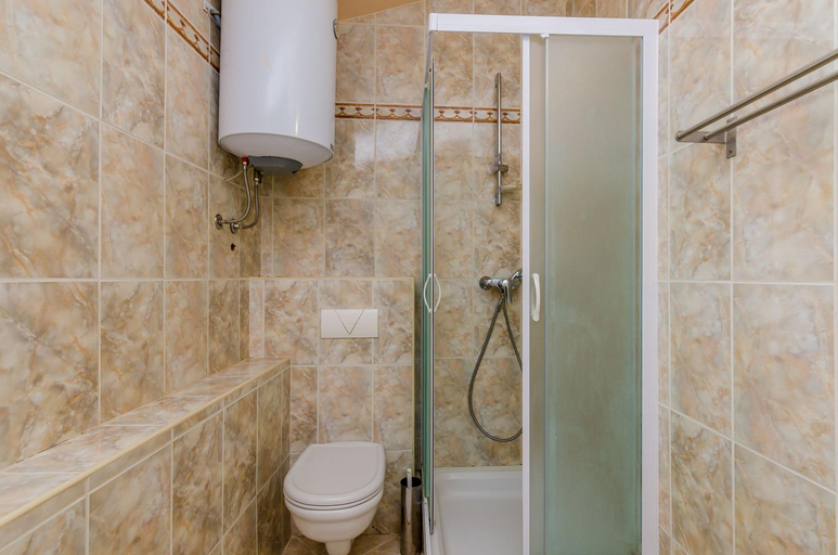 Bathroom 3, Apartments Zanetic, Pojezerje