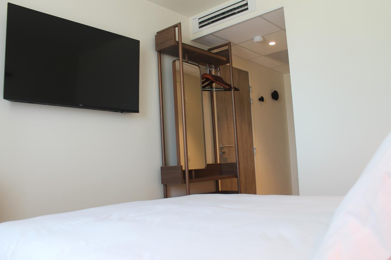 Bedroom 3, Adonis Le Castellet, Var